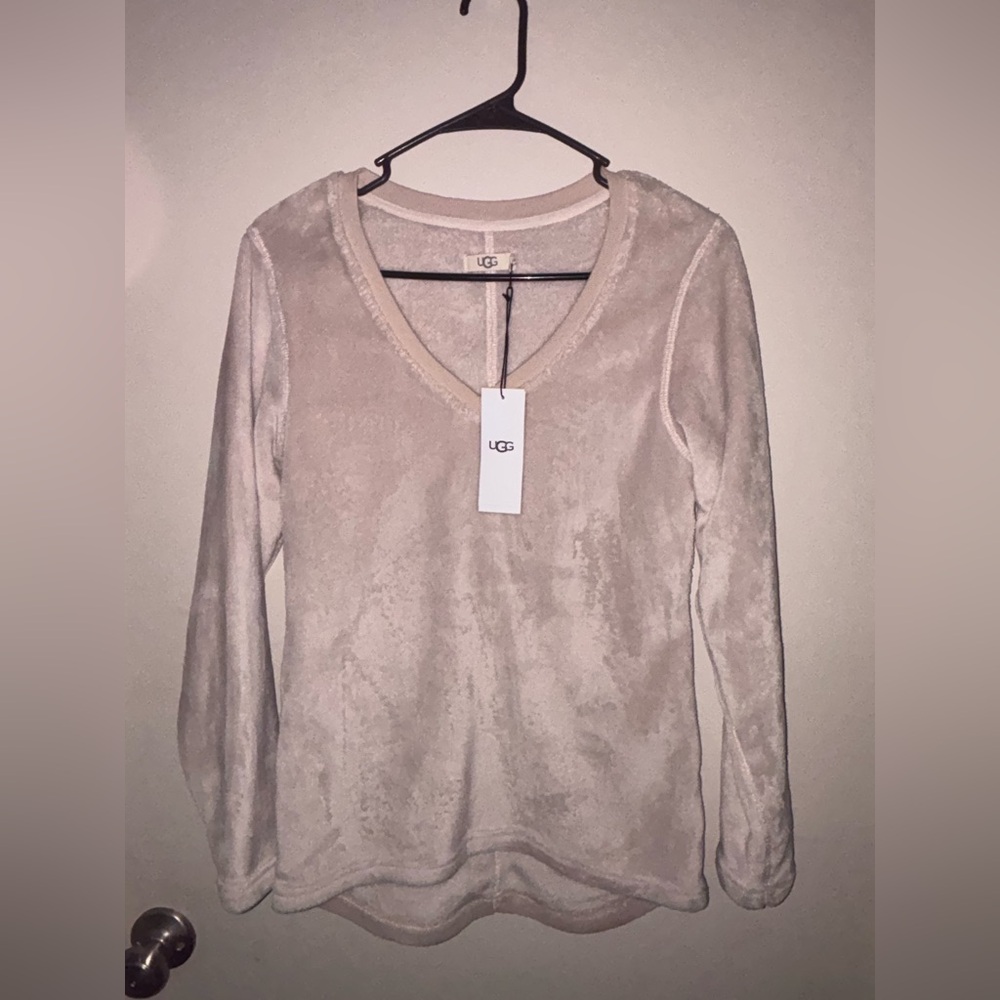 Brand New UGG Long Sleeve Top